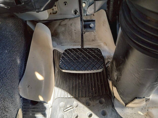 いすゞギガダンプ大型（10t）[写真36]