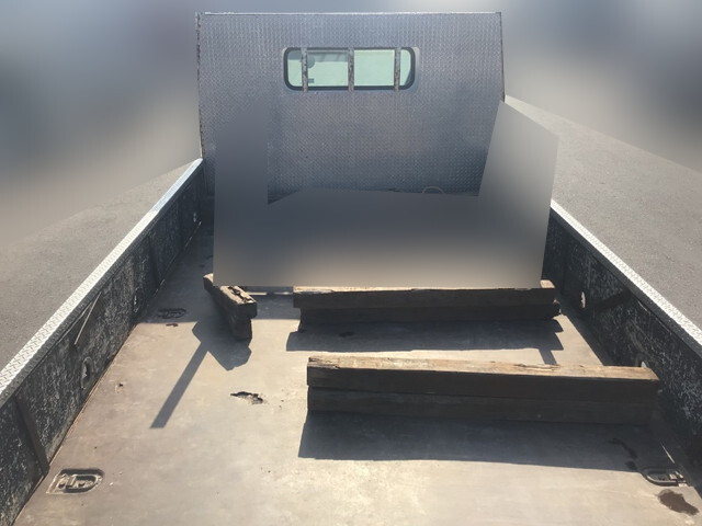 三菱ふそうキャンター平ボディ小型（2t・3t）[写真10]