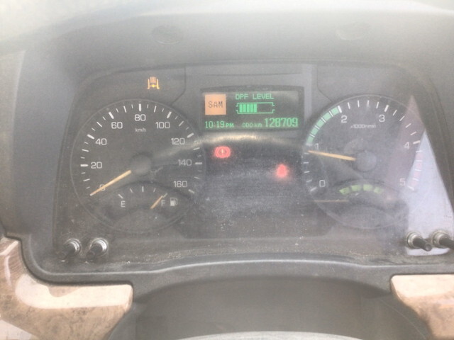 三菱ふそうキャンター平ボディ小型（2t・3t）[写真26]