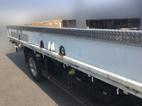 三菱ふそうキャンター平ボディ小型（2t・3t）[写真06]