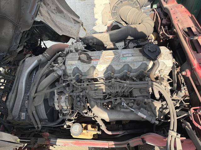 日野プロフィアクレーン付大型（10t）[写真10]