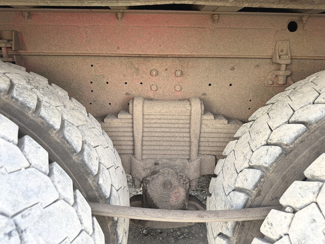 日野プロフィアクレーン付大型（10t）[写真25]