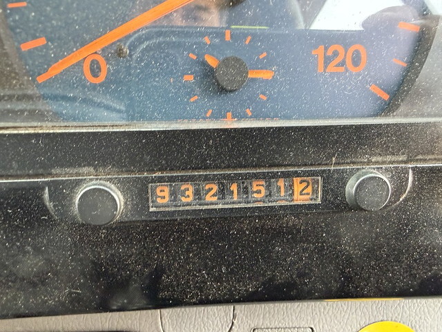 日野プロフィアクレーン付大型（10t）[写真37]