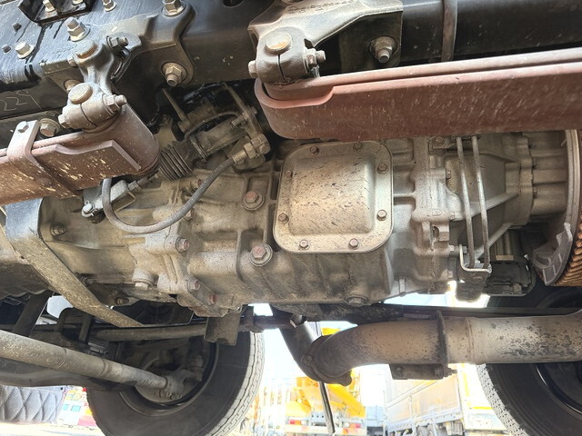 日野プロフィアアルミウイング大型（10t）[写真12]