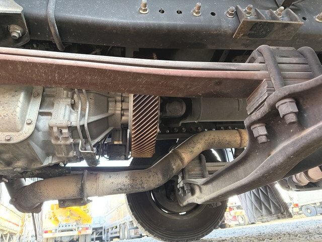 日野プロフィアアルミウイング大型（10t）[写真13]