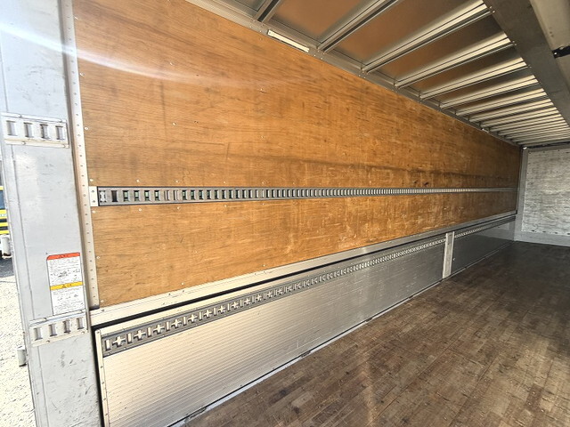 日野プロフィアアルミウイング大型（10t）[写真29]