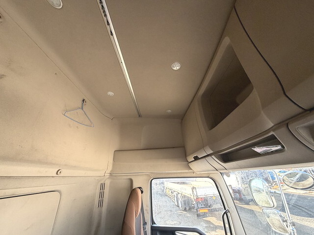 日野プロフィアアルミウイング大型（10t）[写真39]