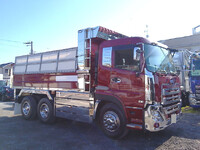 UDトラックスクオンダンプ大型（10t）[写真01]