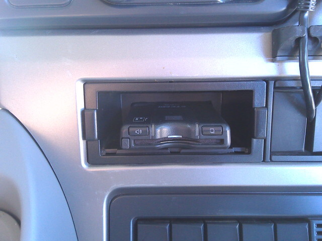 UDトラックスクオンダンプ大型（10t）[写真26]