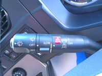 UDトラックスクオンダンプ大型（10t）[写真32]