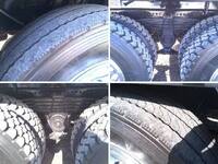 UDトラックスクオンダンプ大型（10t）[写真41]