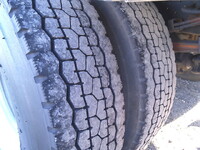 いすゞフォワードアルミウイング中型（4t）[写真11]