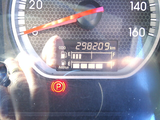 いすゞフォワードアルミウイング中型（4t）[写真31]