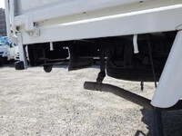 トヨタトヨエース平ボディ小型（2t・3t）[写真30]