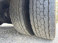 いすゞギガアルミウイング大型（10t）[写真28]