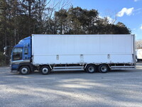 いすゞギガアルミウイング大型（10t）[写真04]