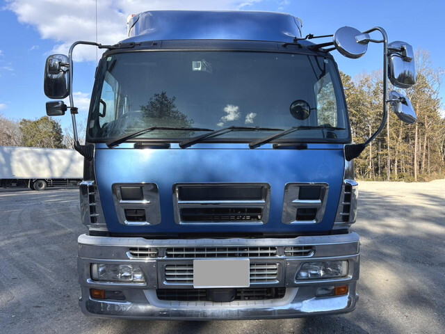 いすゞギガアルミウイング大型（10t）[写真06]