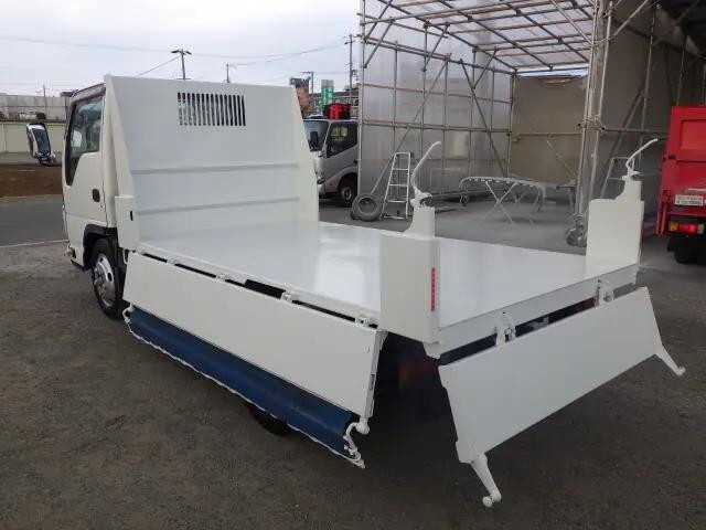 いすゞエルフダンプ小型（2t・3t）[写真16]