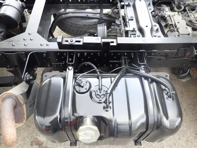 いすゞエルフダンプ小型（2t・3t）[写真23]