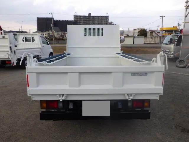 いすゞエルフダンプ小型（2t・3t）[写真05]