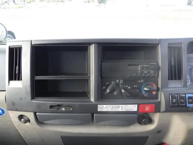 いすゞエルフダンプ小型（2t・3t）[写真08]