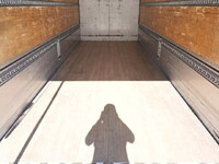 日野レンジャーアルミウイング中型（4t）[写真09]