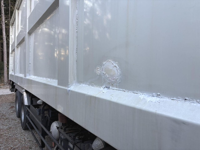 日野プロフィアチップ運搬車大型（10t）[写真15]