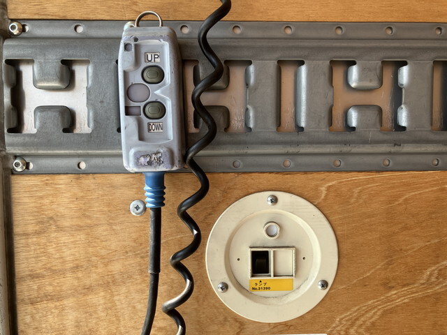 三菱ふそうキャンターアルミバン小型（2t・3t）[写真18]