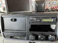 三菱ふそうキャンターアルミバン小型（2t・3t）[写真37]