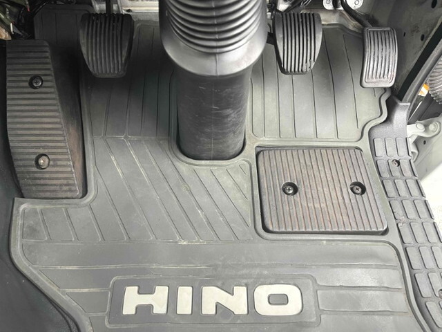 日野レンジャーセルフクレーン4段中型（4t）[写真37]