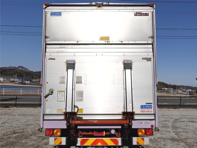 いすゞフォワードアルミウイング中型（4t）[写真02]