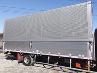 いすゞフォワードアルミウイング中型（4t）[写真07]