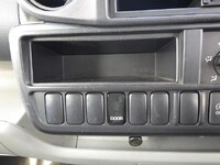 日野デュトロ保冷バン小型（2t・3t）[写真13]