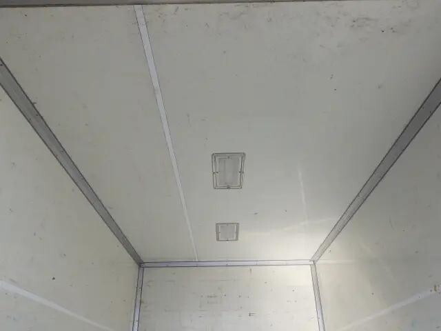 日野デュトロ保冷バン小型（2t・3t）[写真19]