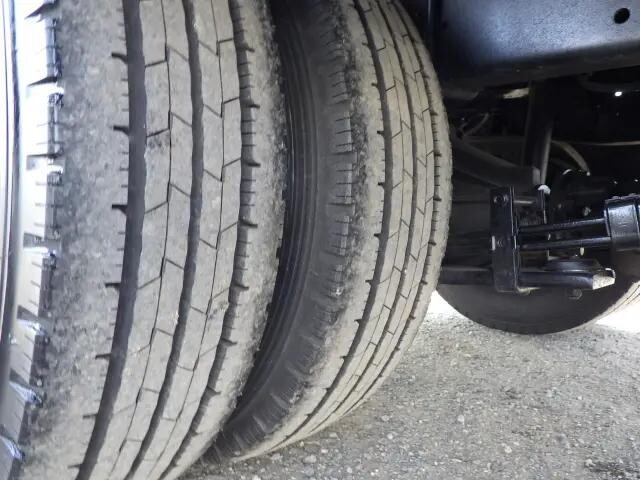 日野デュトロ保冷バン小型（2t・3t）[写真25]