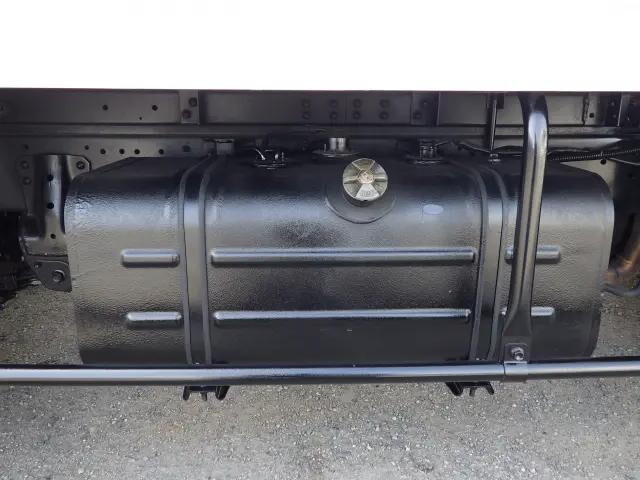 日野デュトロ保冷バン小型（2t・3t）[写真26]