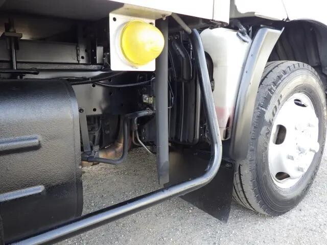 日野デュトロ保冷バン小型（2t・3t）[写真27]