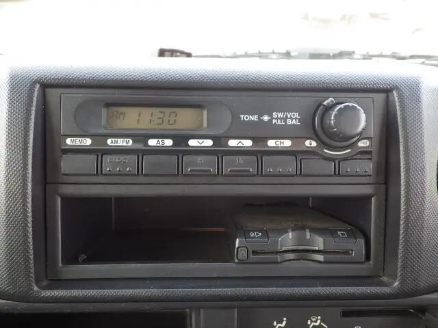 日野デュトロ保冷バン小型（2t・3t）[写真09]