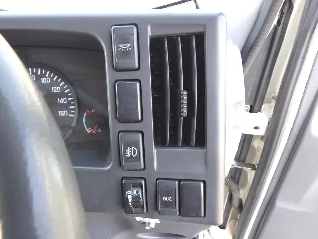 マツダタイタンセーフティローダー小型（2t・3t）[写真11]