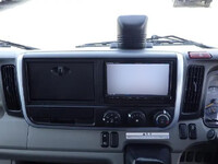 三菱ふそうキャンターアルミバン小型（2t・3t）[写真09]