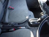 トヨタトヨエース平ボディ小型（2t・3t）[写真16]