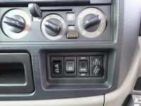 日産アトラス平ボディ小型（2t・3t）[写真11]