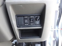 日産アトラス平ボディ小型（2t・3t）[写真14]