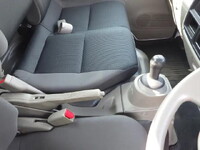 日産アトラス平ボディ小型（2t・3t）[写真16]