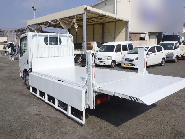 日産アトラス平ボディ小型（2t・3t）[写真20]