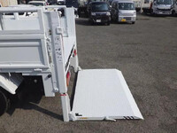 日産アトラス平ボディ小型（2t・3t）[写真25]