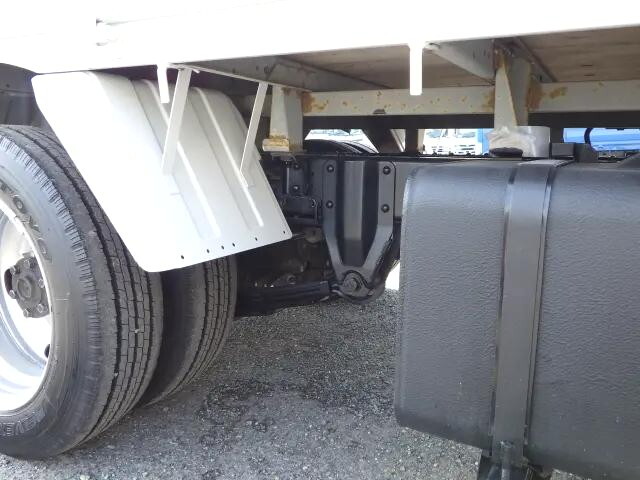 日産アトラス平ボディ小型（2t・3t）[写真30]