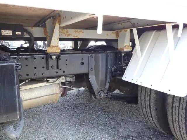 日産アトラス平ボディ小型（2t・3t）[写真32]