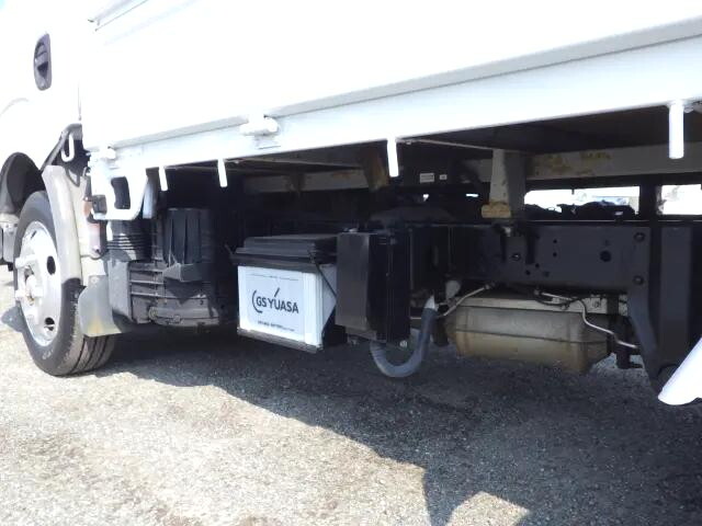 日産アトラス平ボディ小型（2t・3t）[写真33]