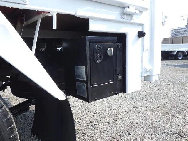 日産アトラス平ボディ小型（2t・3t）[写真34]